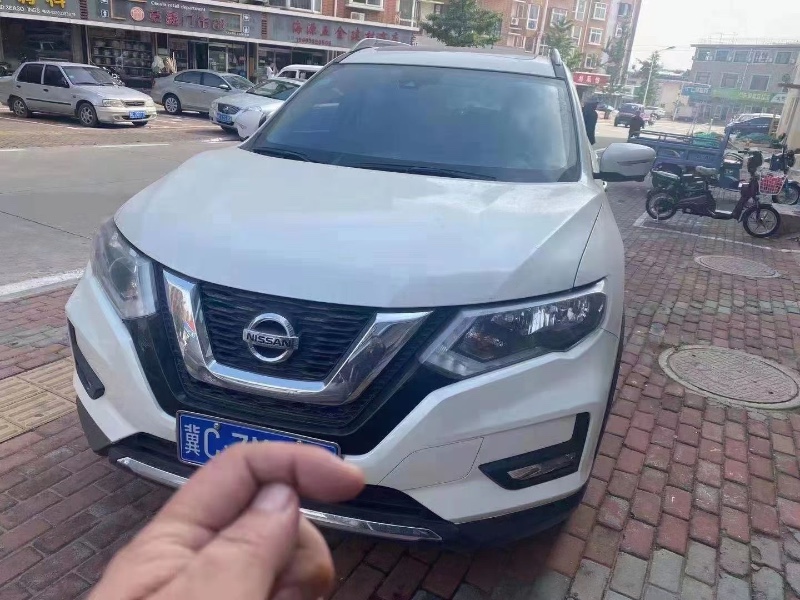 邢台20年日产奇骏1