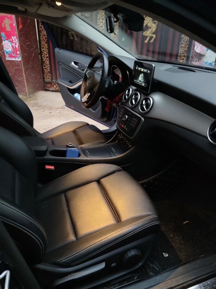 宜春17年奔驰CLA5