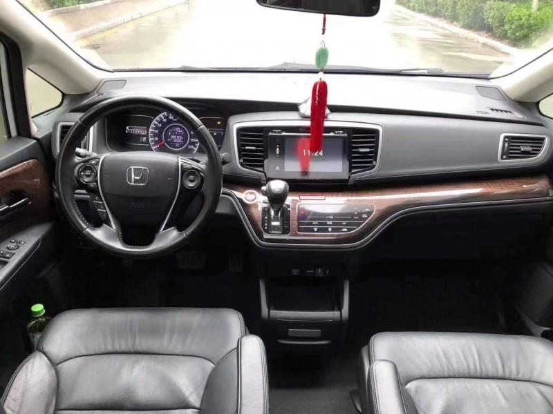 济宁16年本田奥德赛5