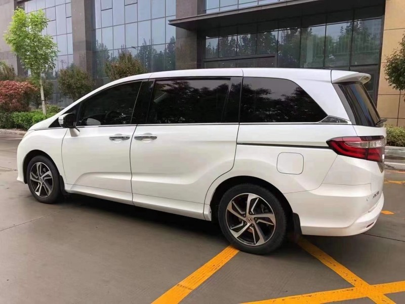 济宁16年本田奥德赛8