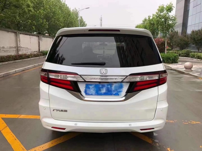 济宁16年本田奥德赛9