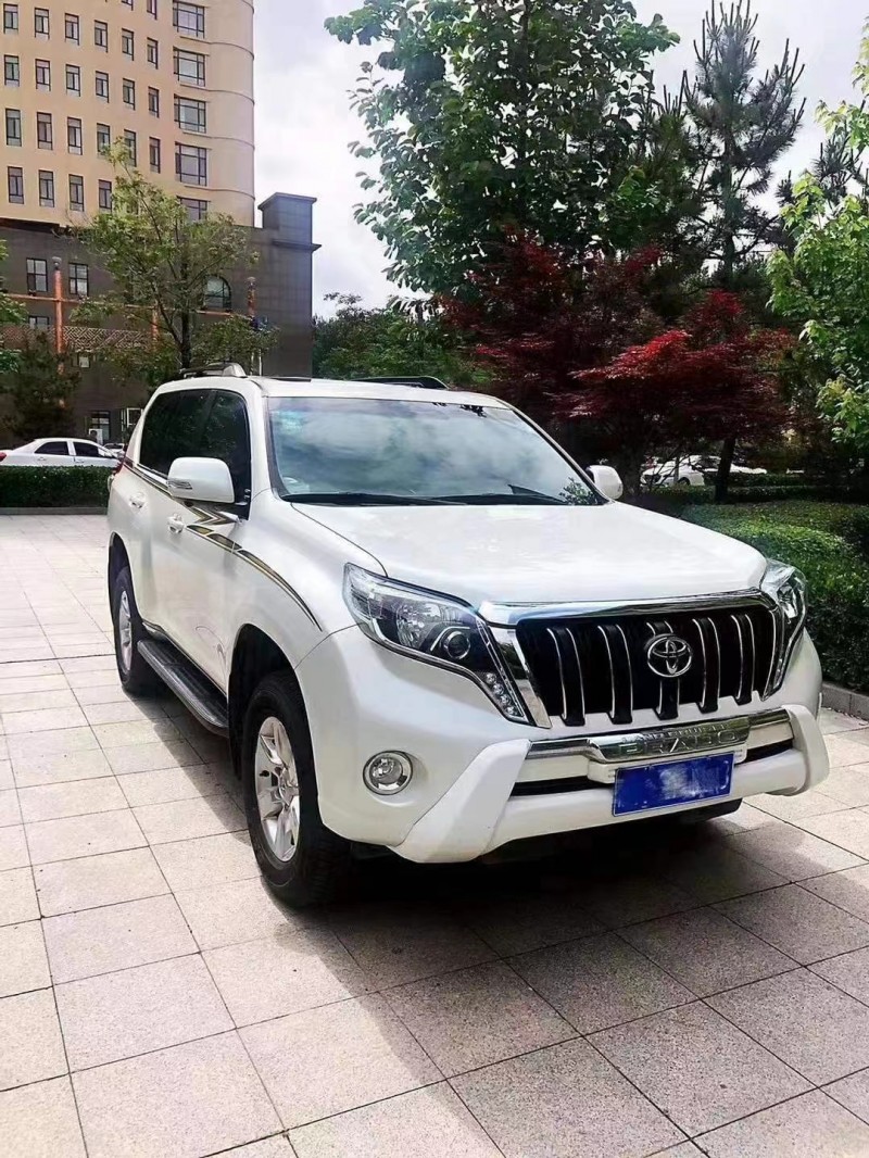 潍坊17年丰田普拉多6