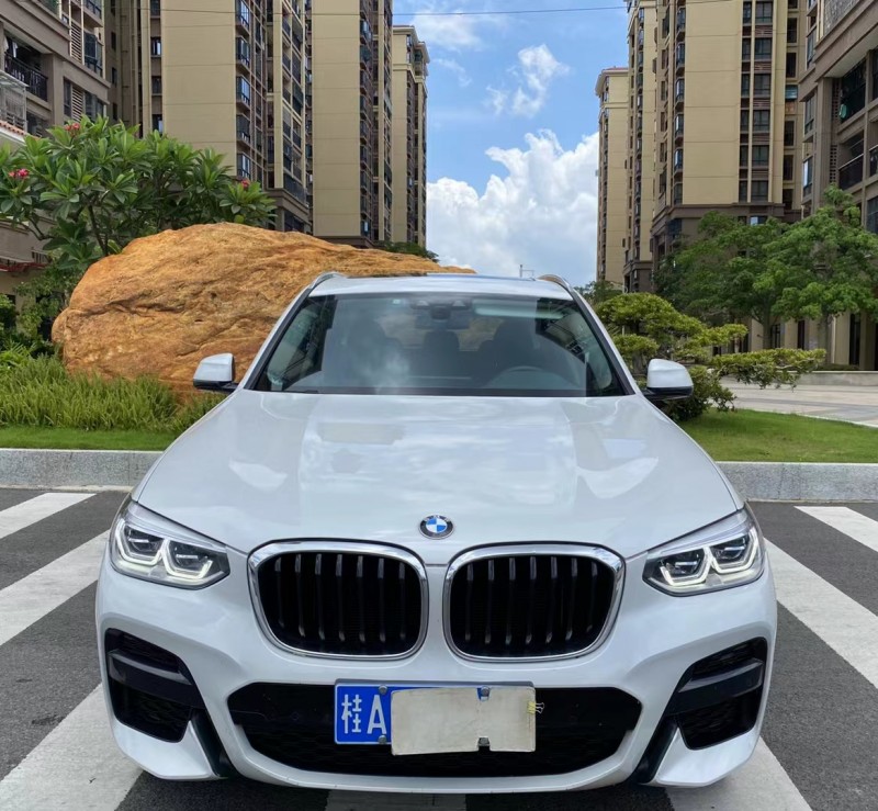 广州19年宝马X39