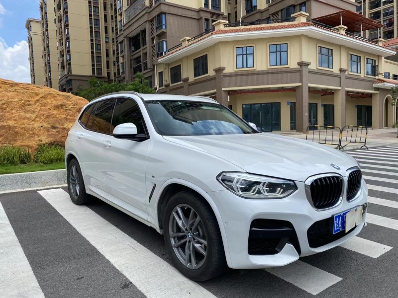 广州19年宝马X38