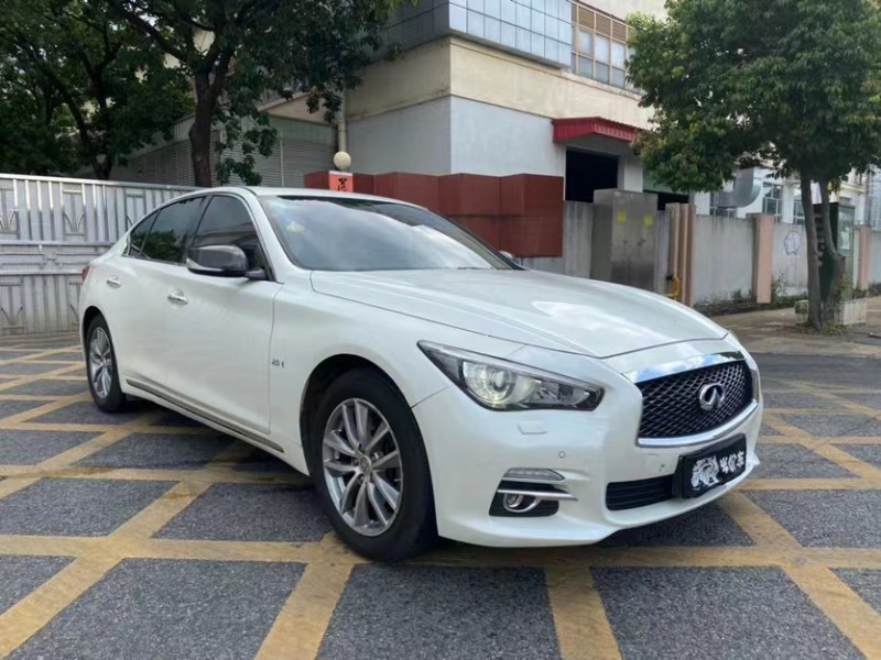 東莞15年英菲尼迪Q50L6