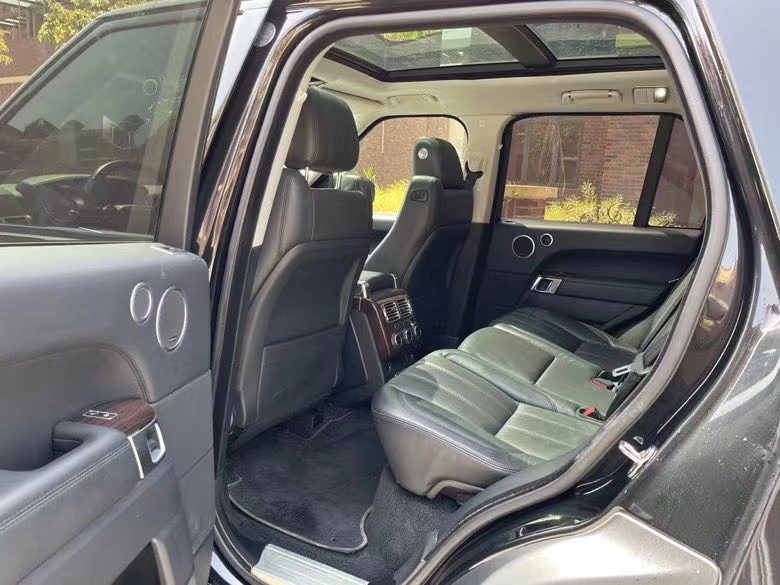 盐城14年路虎揽胜行政5