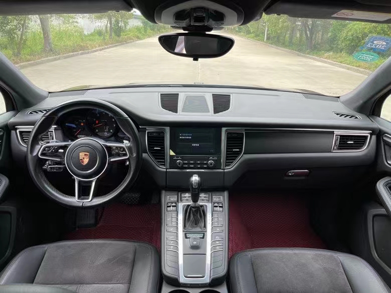 盐城16年保时捷Macan8