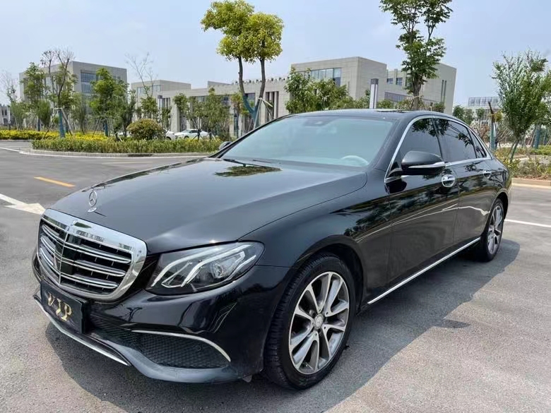 盐城抵押车17年奔驰e出售