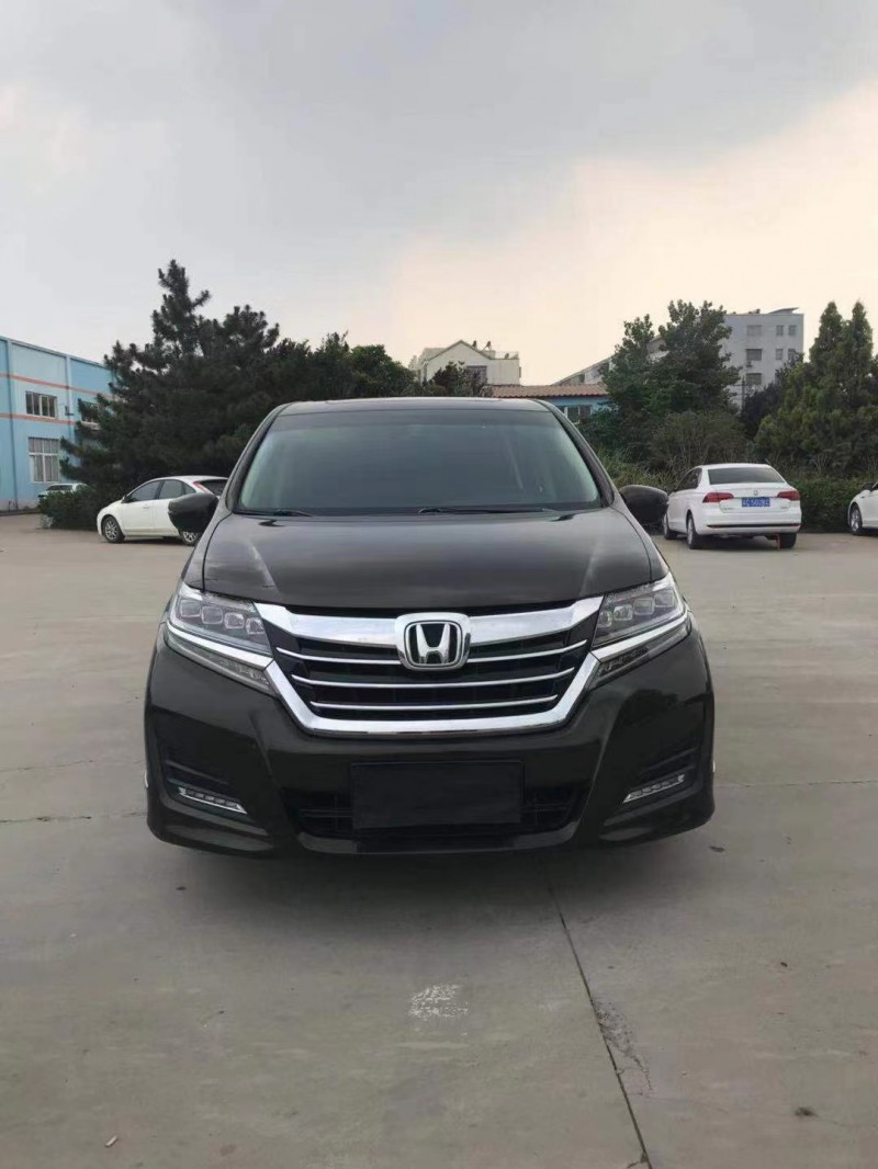 徐州18年本田艾力绅1