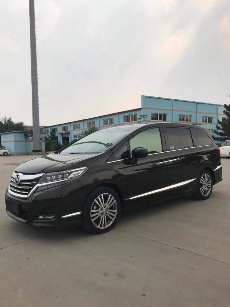 徐州18年本田艾力绅3