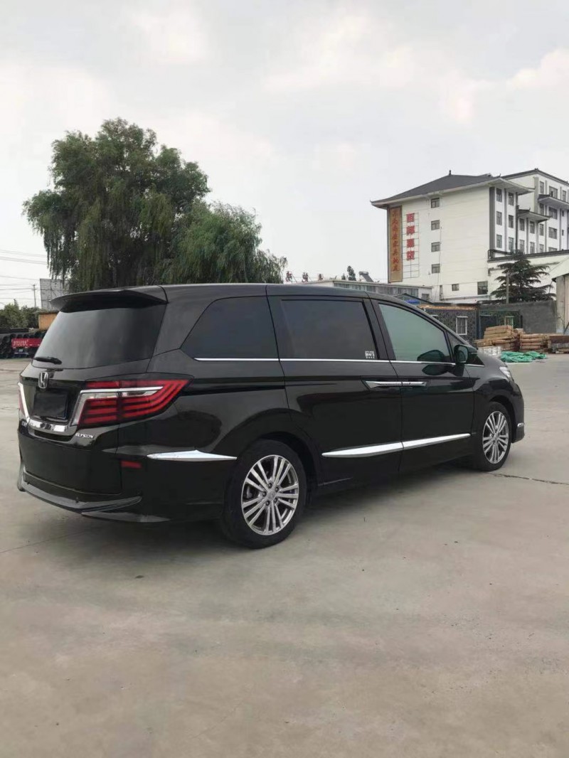 徐州18年本田艾力绅4