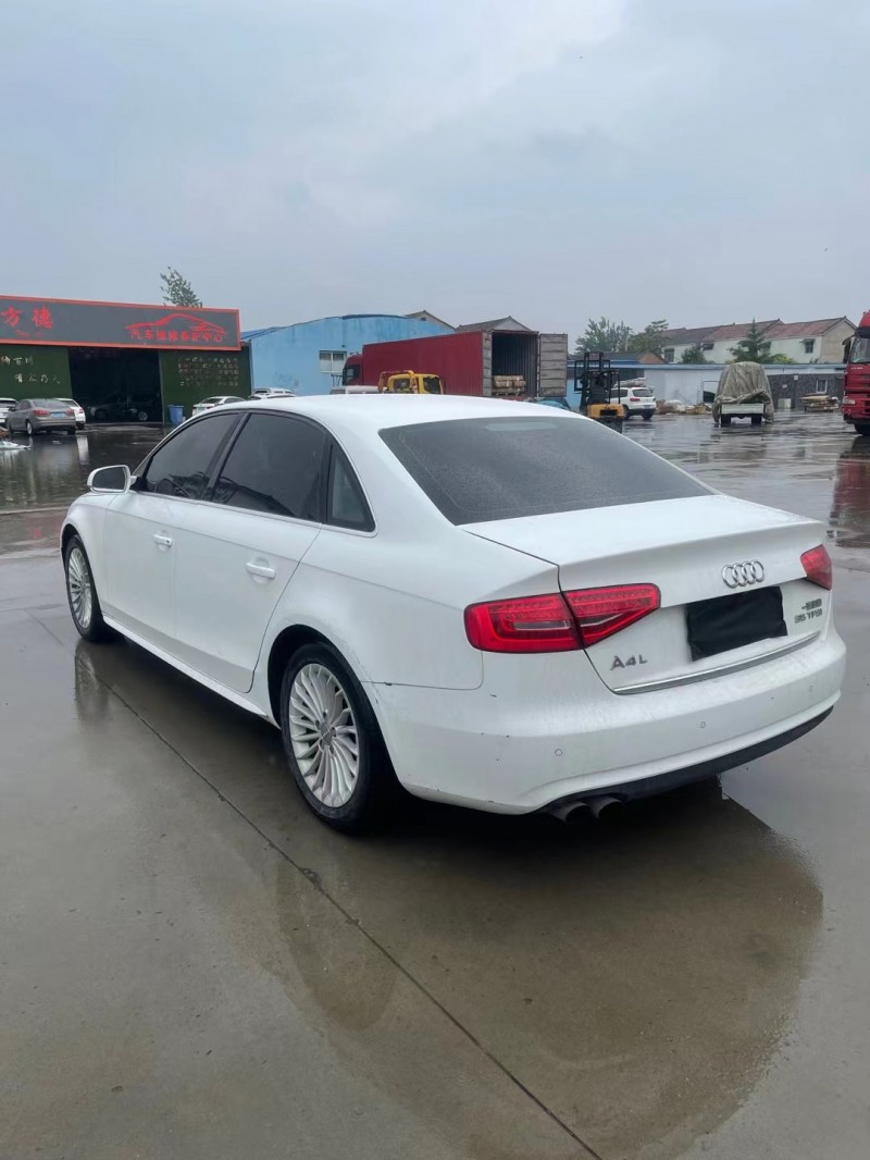 徐州15年奥迪A4L7