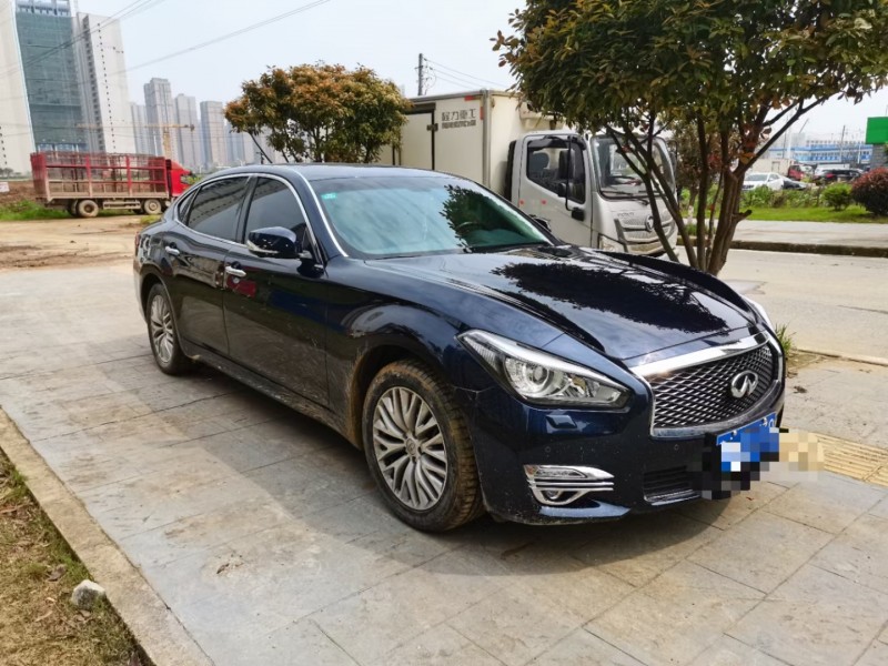 武漢19年英菲尼迪Q50L2