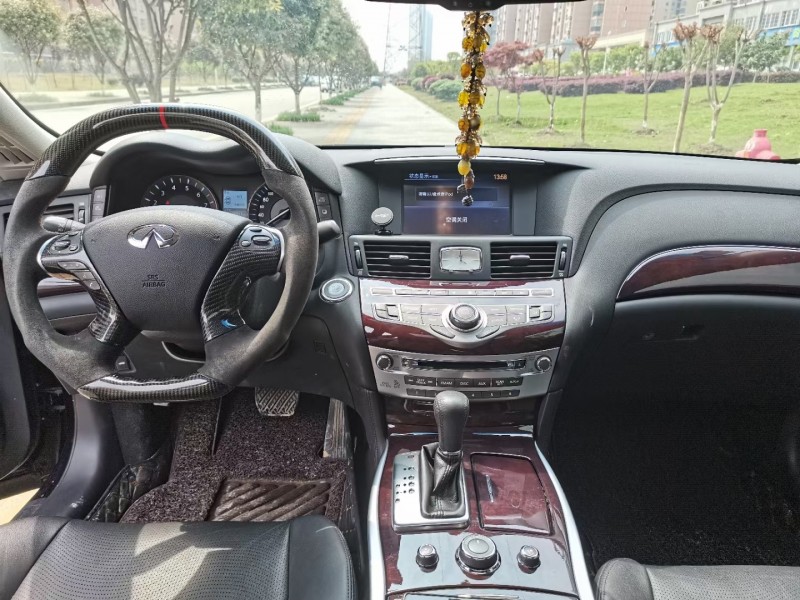 武漢19年英菲尼迪Q50L9