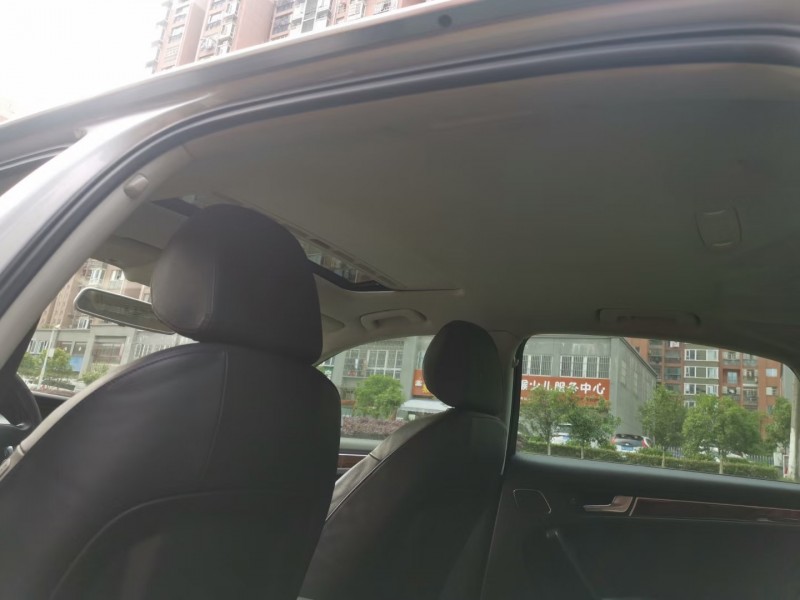 武汉11年奥迪A4L6