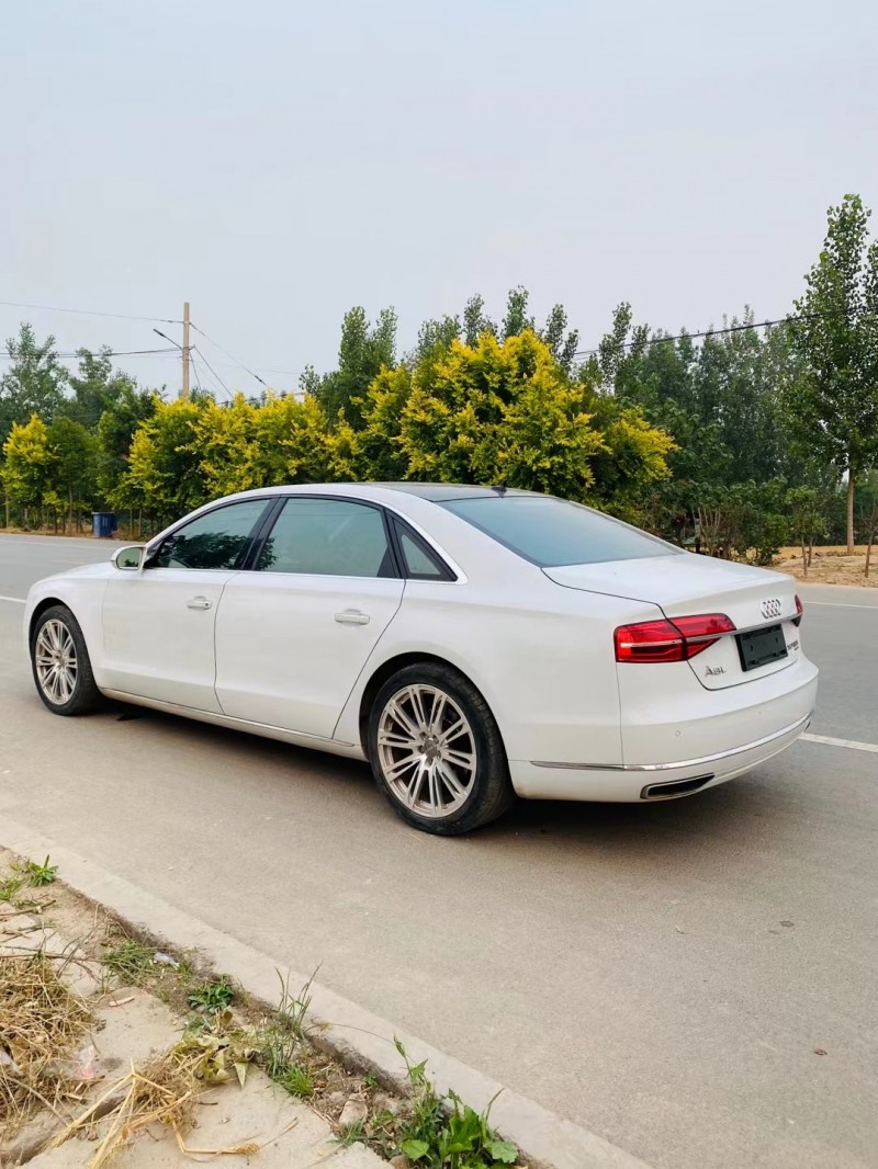 聊城14年奧迪A8L3