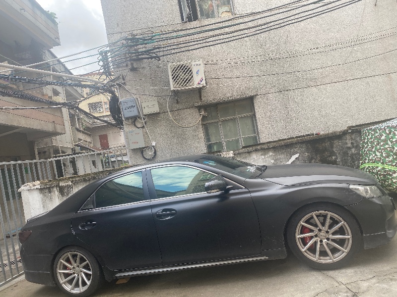 深圳13年丰田锐志3