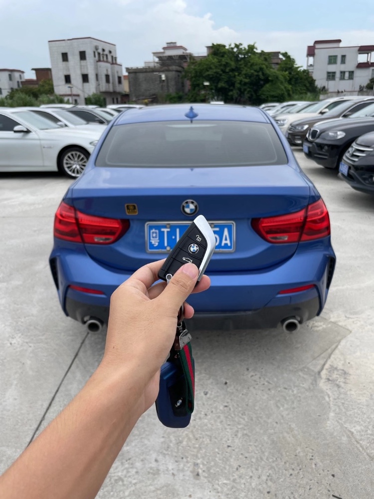 佛山20年宝马1系3