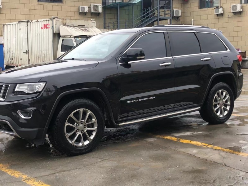 宜昌14年Jeep大切諾基2