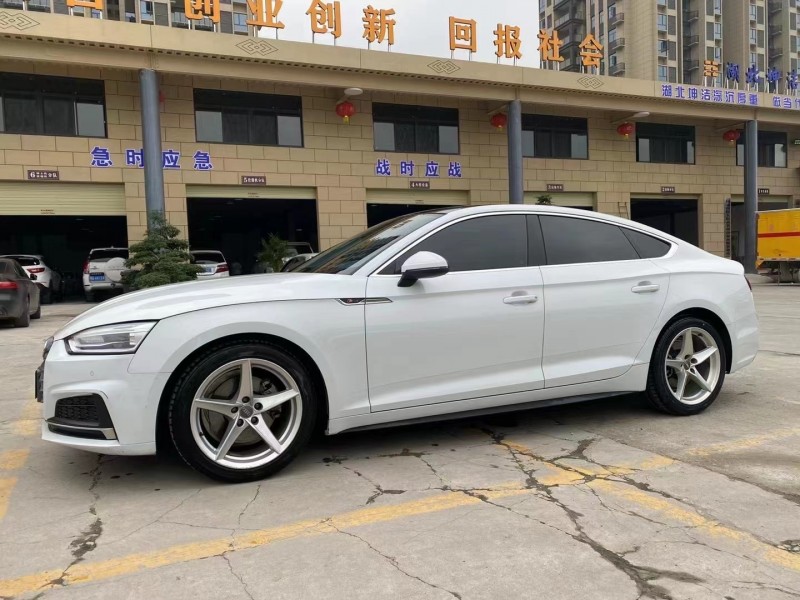 宜昌17年奧迪A56