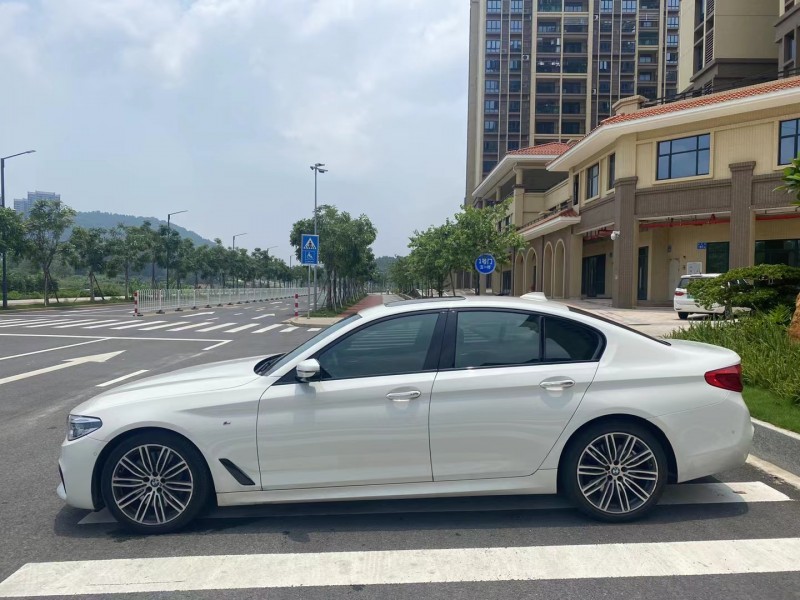 广州18年宝马5系6