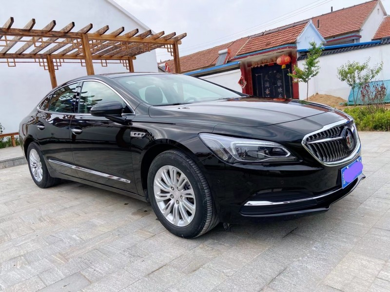 潍坊18年别克君越3