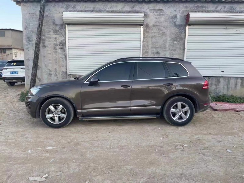 保定13年大众途锐2