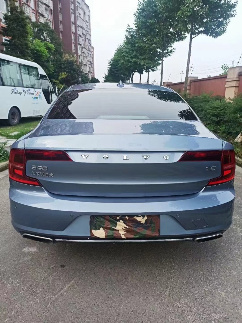 成都17年沃爾沃S901