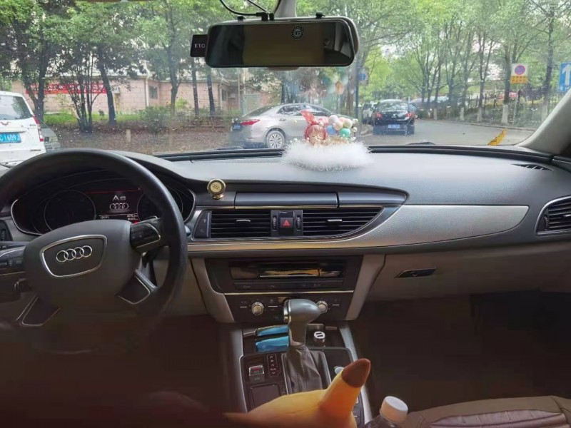 武汉12年奥迪A64