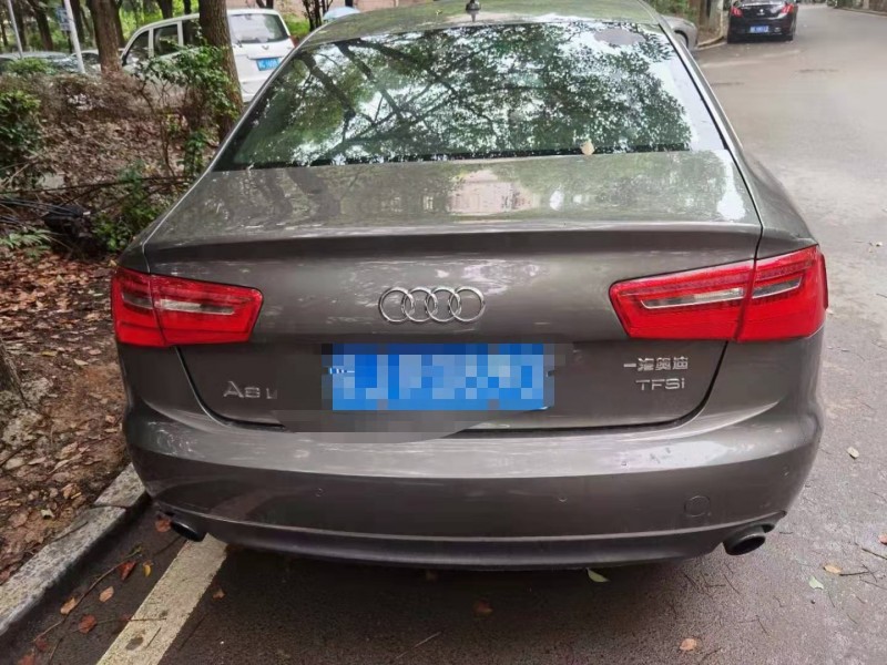 武汉12年奥迪A66