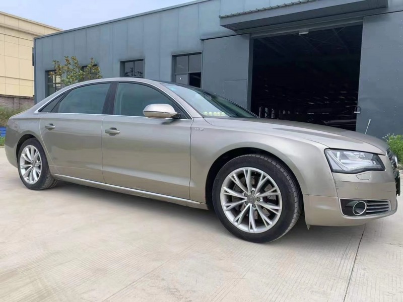 武汉12年奥迪A8L8