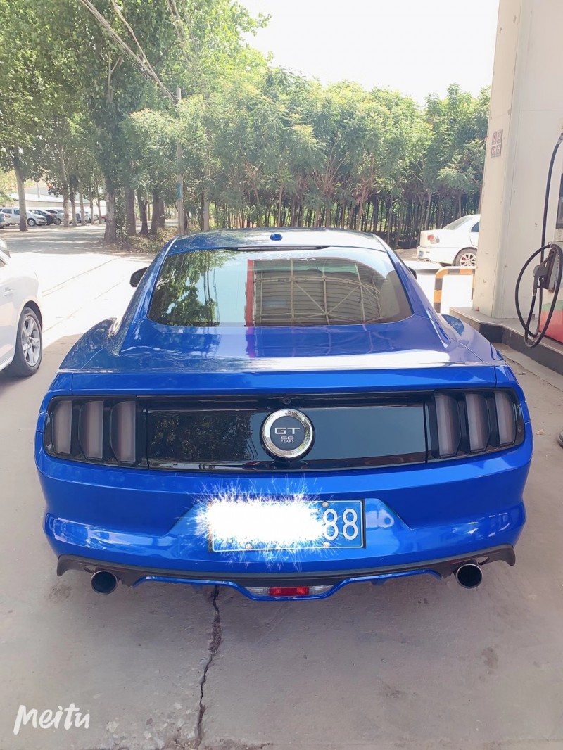 保定18年福特野马6