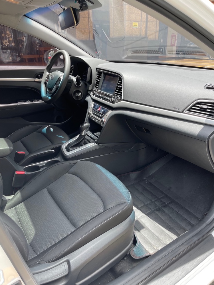 佛山19年现代领动2