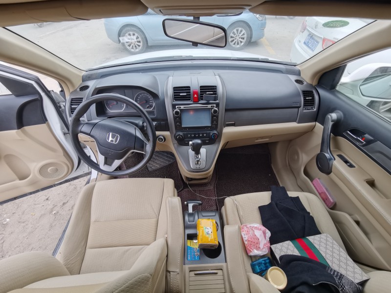 南陽10年本田CR-V3