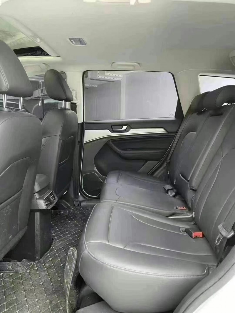 成都20年哈弗H67