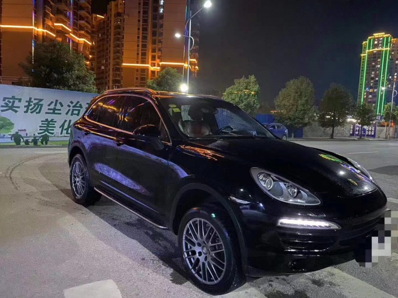 益阳13年保时捷卡宴2