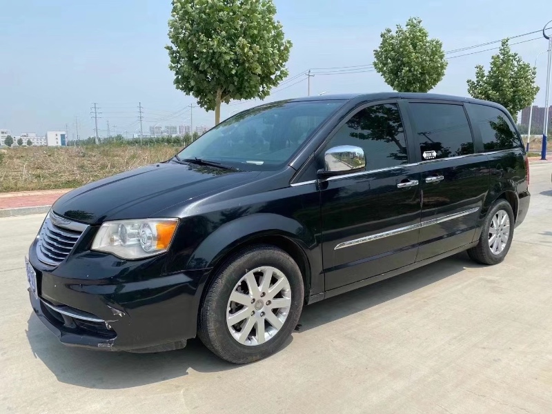 廊坊14年克莱斯勒大捷龙8