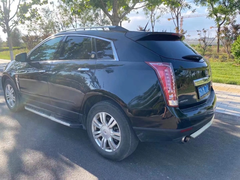 廊坊12年凯迪拉克SRX4