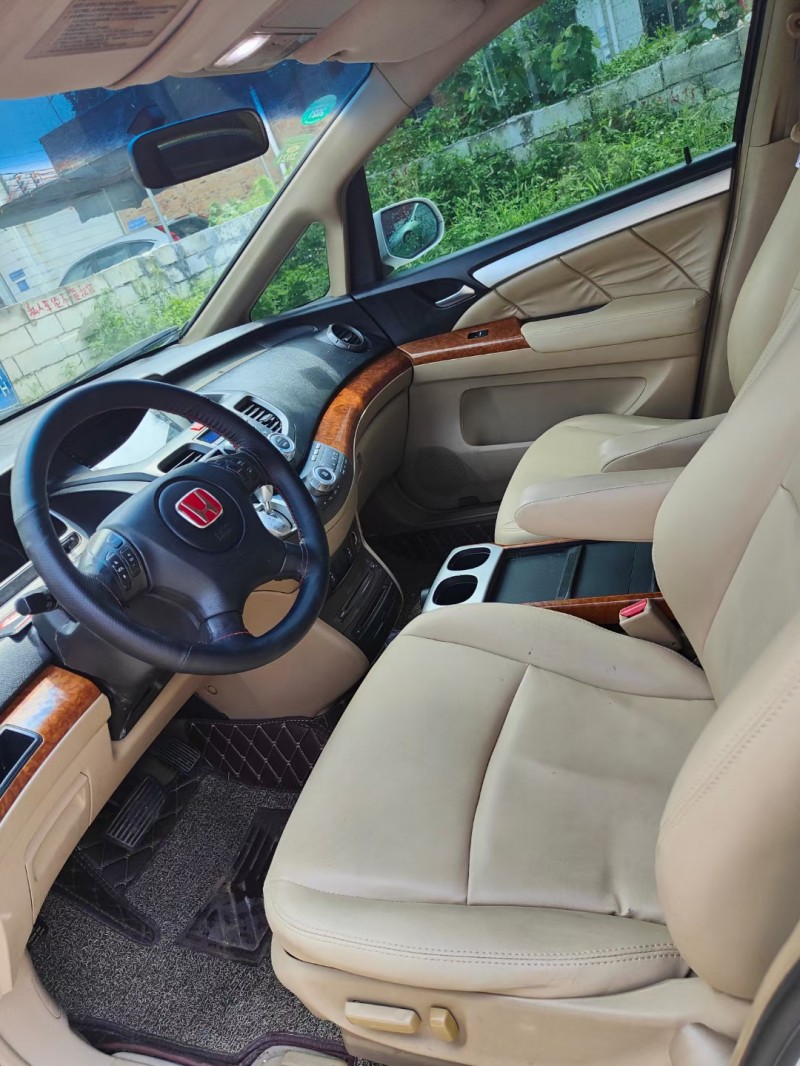 广州06年本田奥德赛8