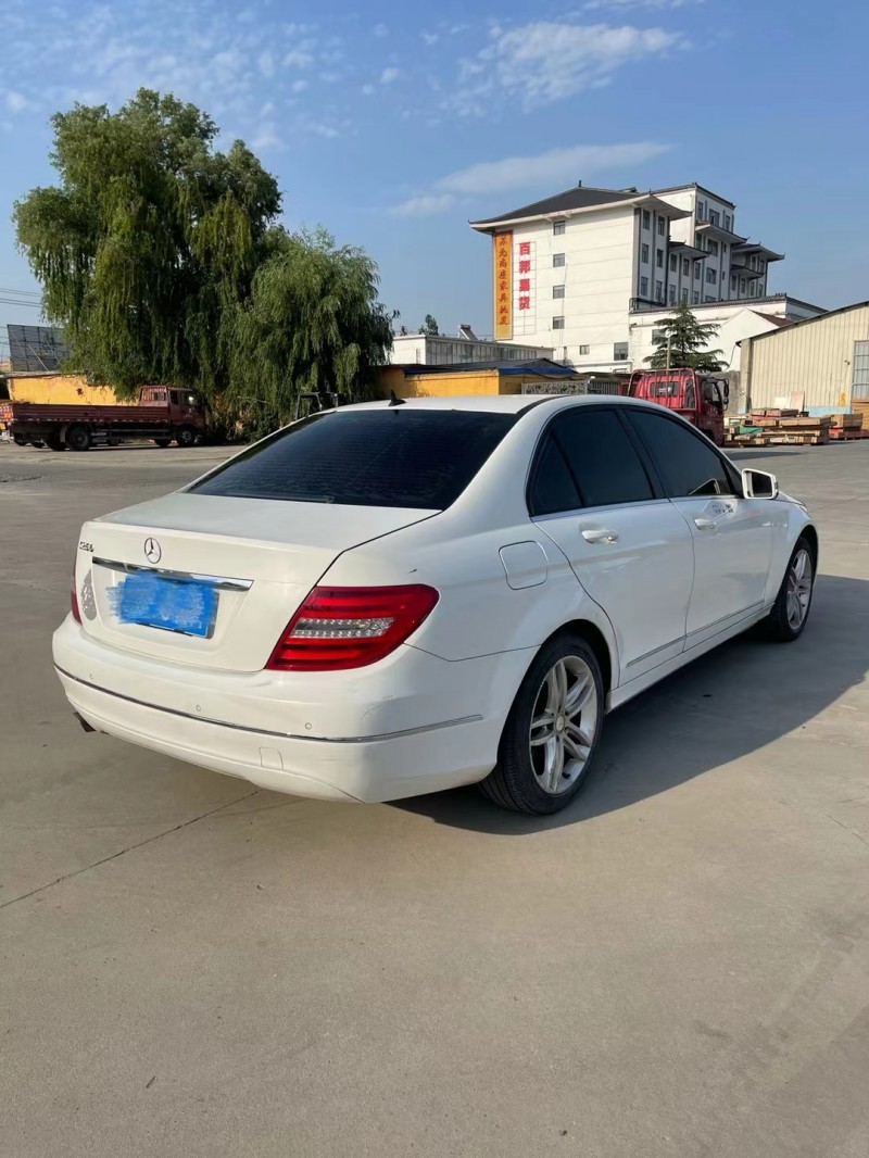 徐州抵押车13年奔驰c出售