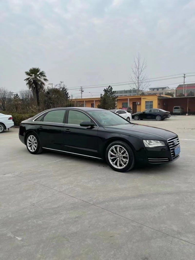 徐州12年奥迪A8L2