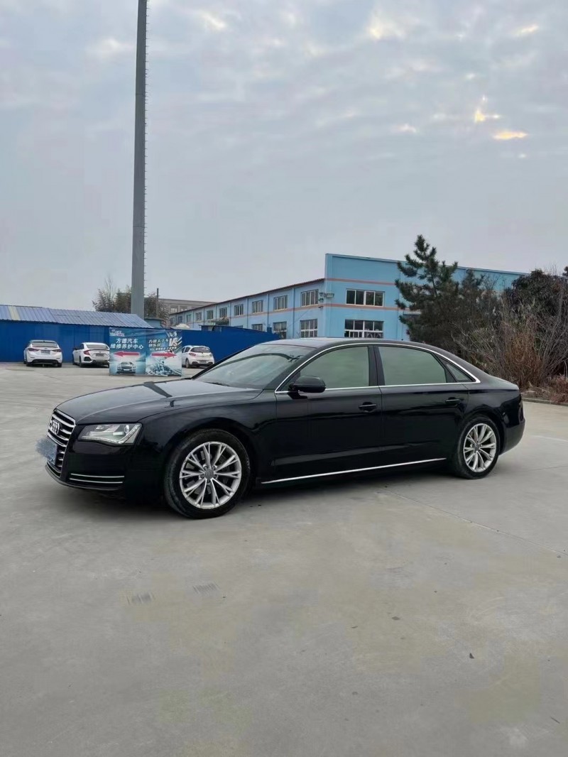 徐州12年奥迪A8L3