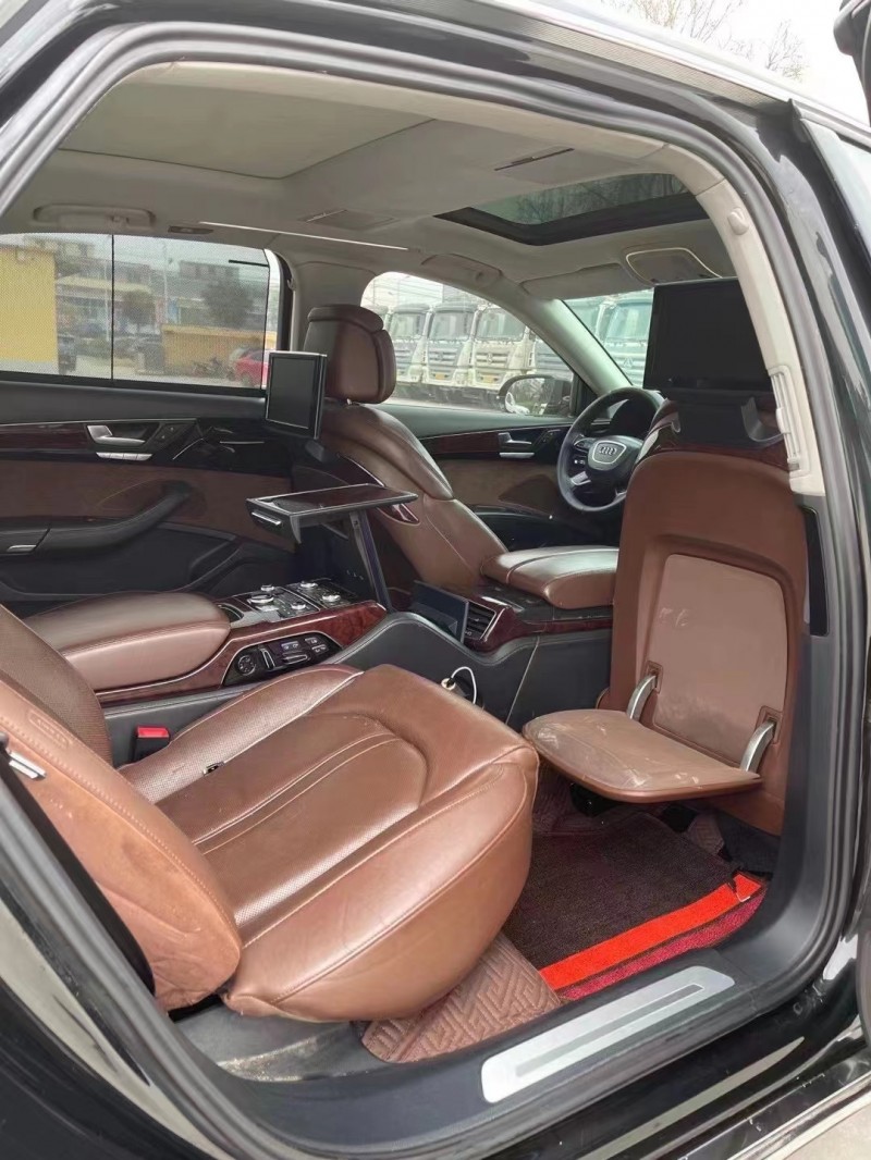 徐州12年奥迪A8L6