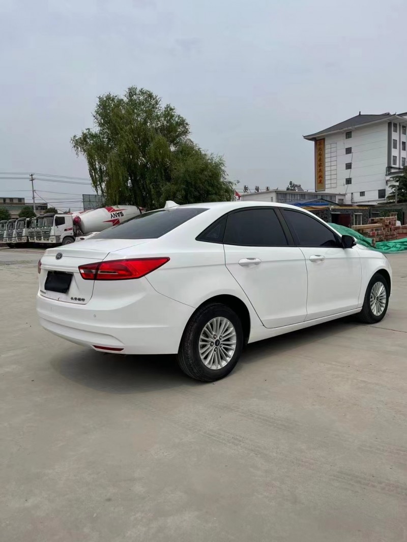 徐州18年福特福睿斯4