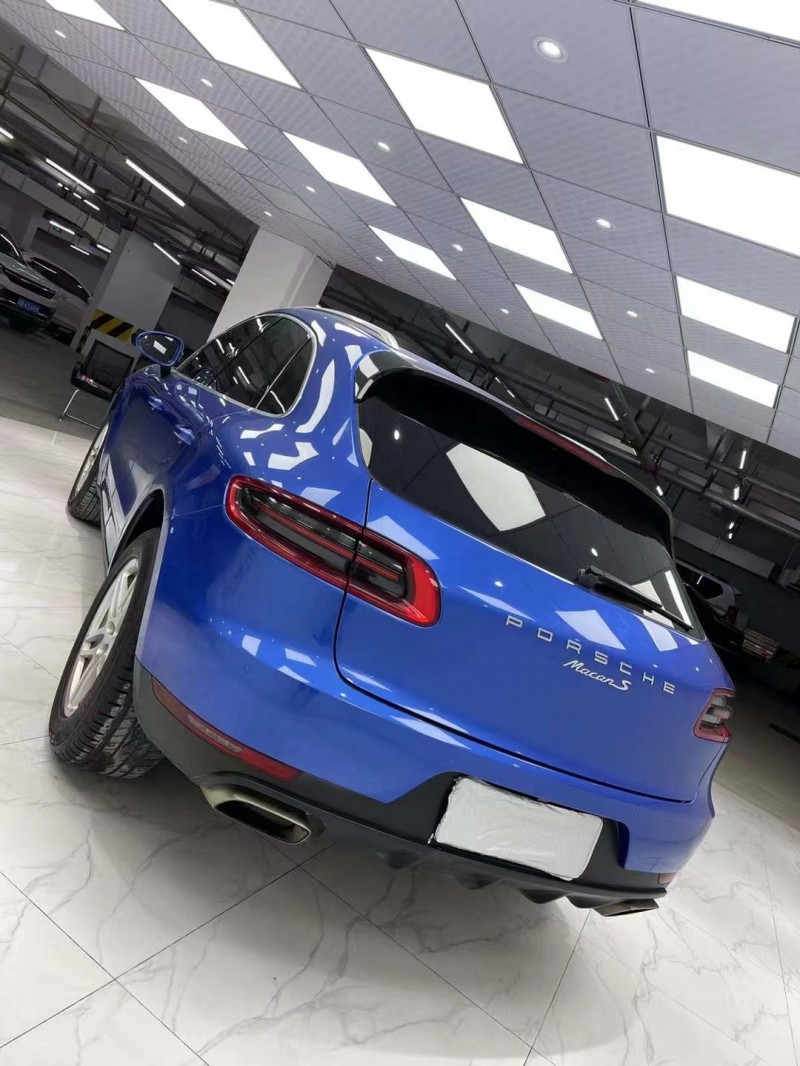 成都16年保时捷Macan2