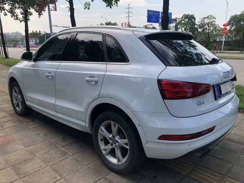 东莞18年奥迪Q59