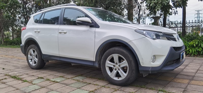 东莞14年丰田RAV4荣放3