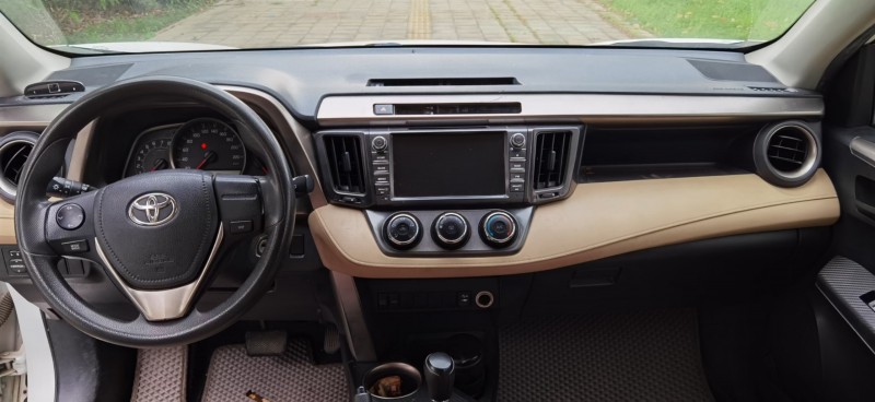 东莞14年丰田RAV4荣放5