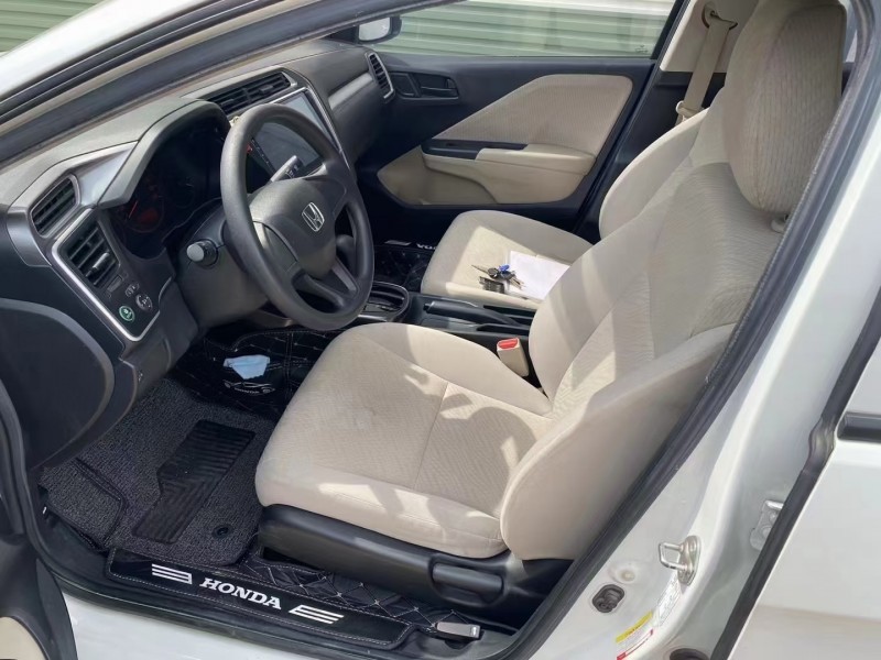 东莞17年本田哥瑞6