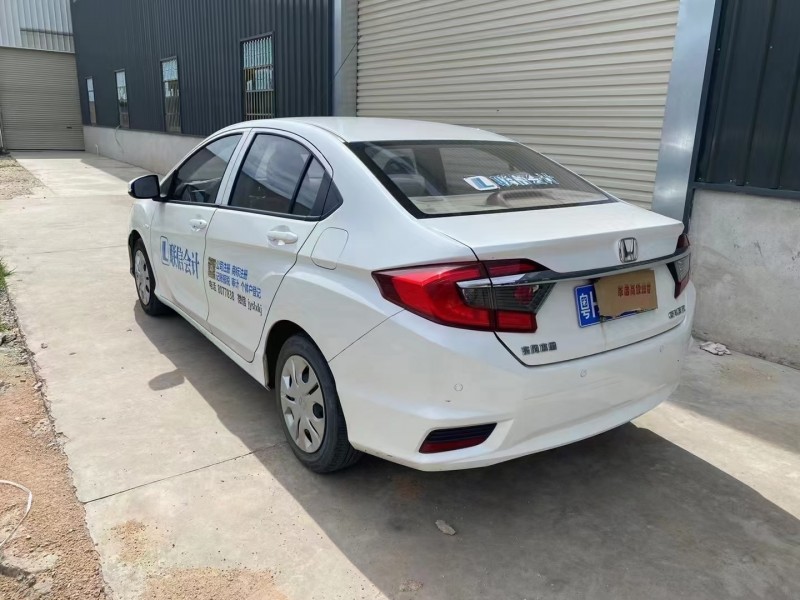 东莞17年本田哥瑞7